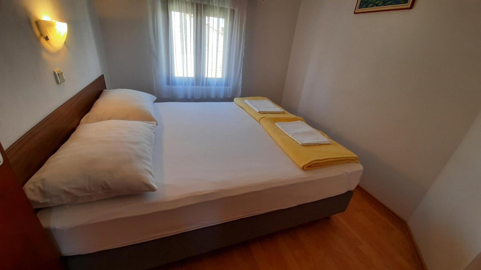 Apartment Pulic 라브 외부 사진
